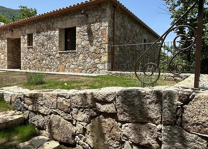 Casa Scaledda Vakantiehuis Bocognano